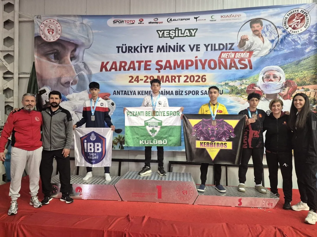 Pozantı Sporcuları Karate Şampiyonasında Üç Madalya Kazandı Pozantı Sporcuları Karate Şampiyonasında Üç Madalya Kazandı