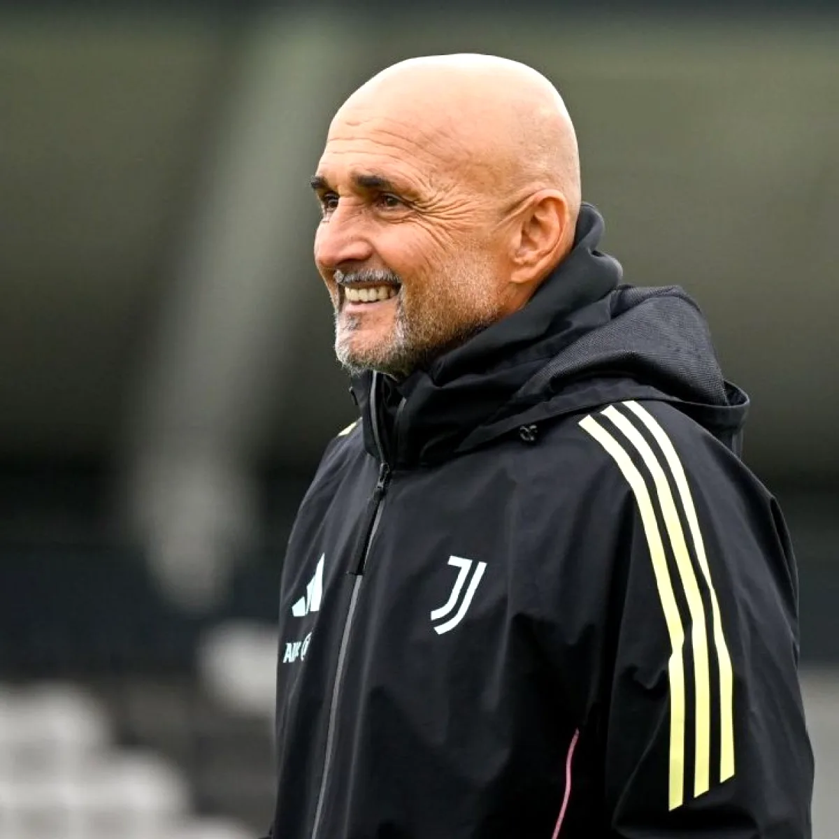 Juventus Sezon Sonunda 8 Oyuncuyla Yollarını Ayıracak Juventus Sezon Sonunda 8 Oyuncuyla Yollarını Ayıracak