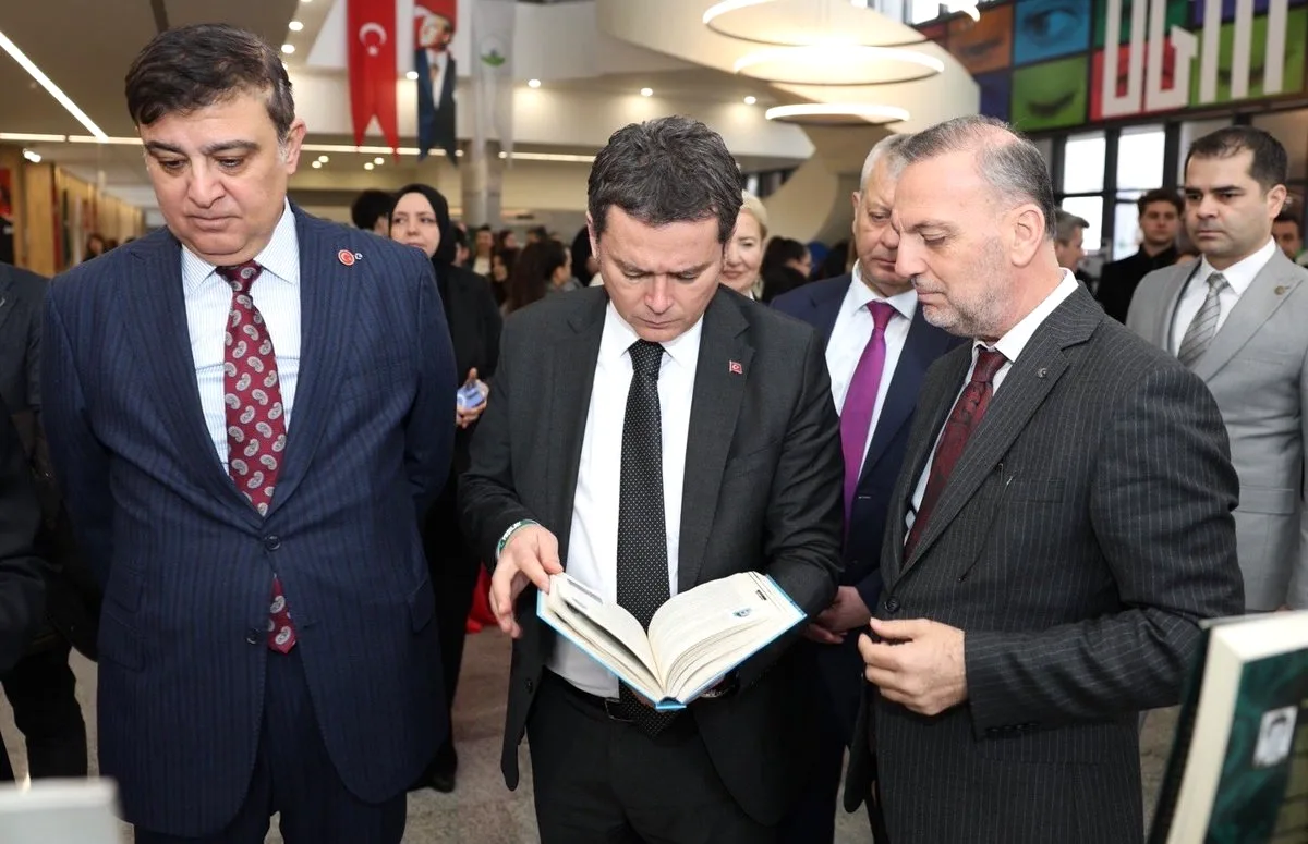 Bursa'da Kütüphane Haftası Kutlandı: Her Çocuğun Hikayesi Olsun Bursa'da Kütüphane Haftası Kutlandı: Her Çocuğun Hikayesi Olsun