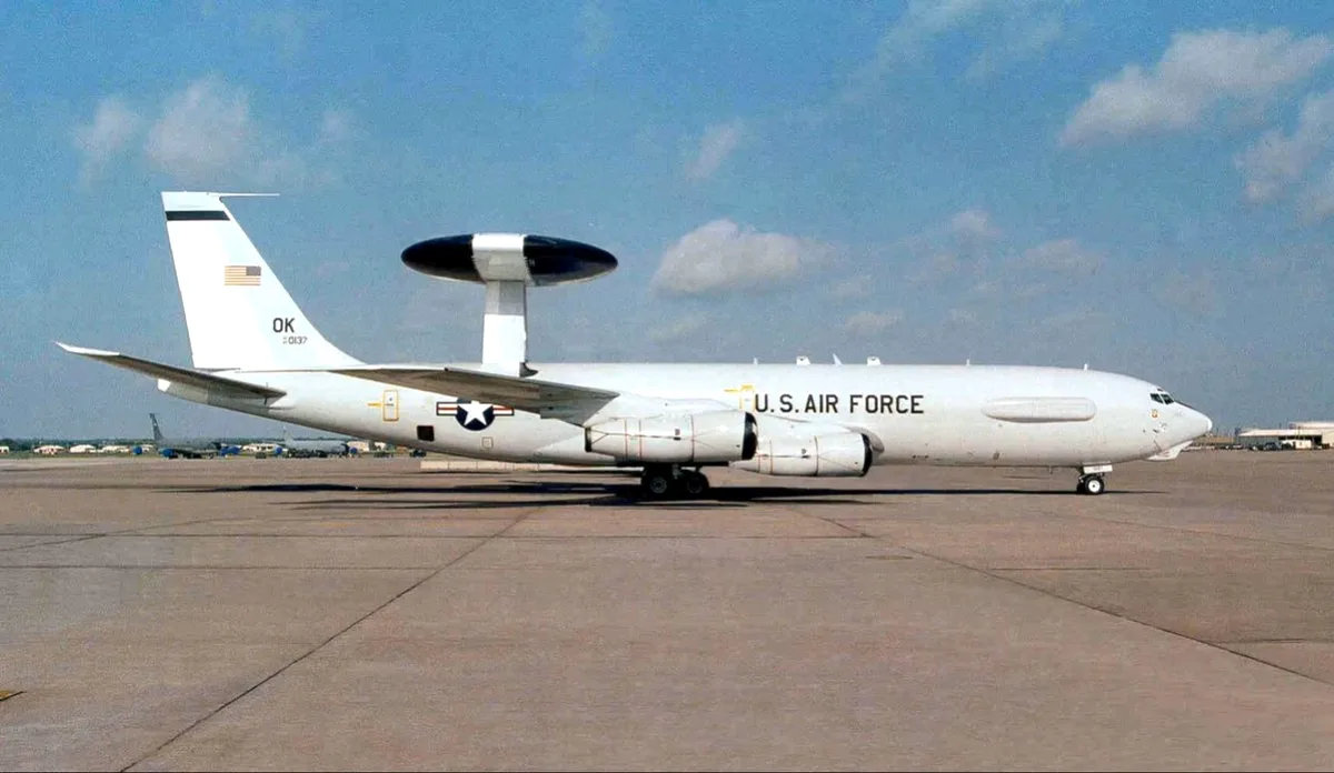İran'ın ABD'ye Vurduğu E-3 Sentry: 300 Milyon Dolarlık Gökyüzü Komuta Merkezi İran'ın ABD'ye Vurduğu E-3 Sentry: 300 Milyon Dolarlık Gökyüzü Komuta Merkezi