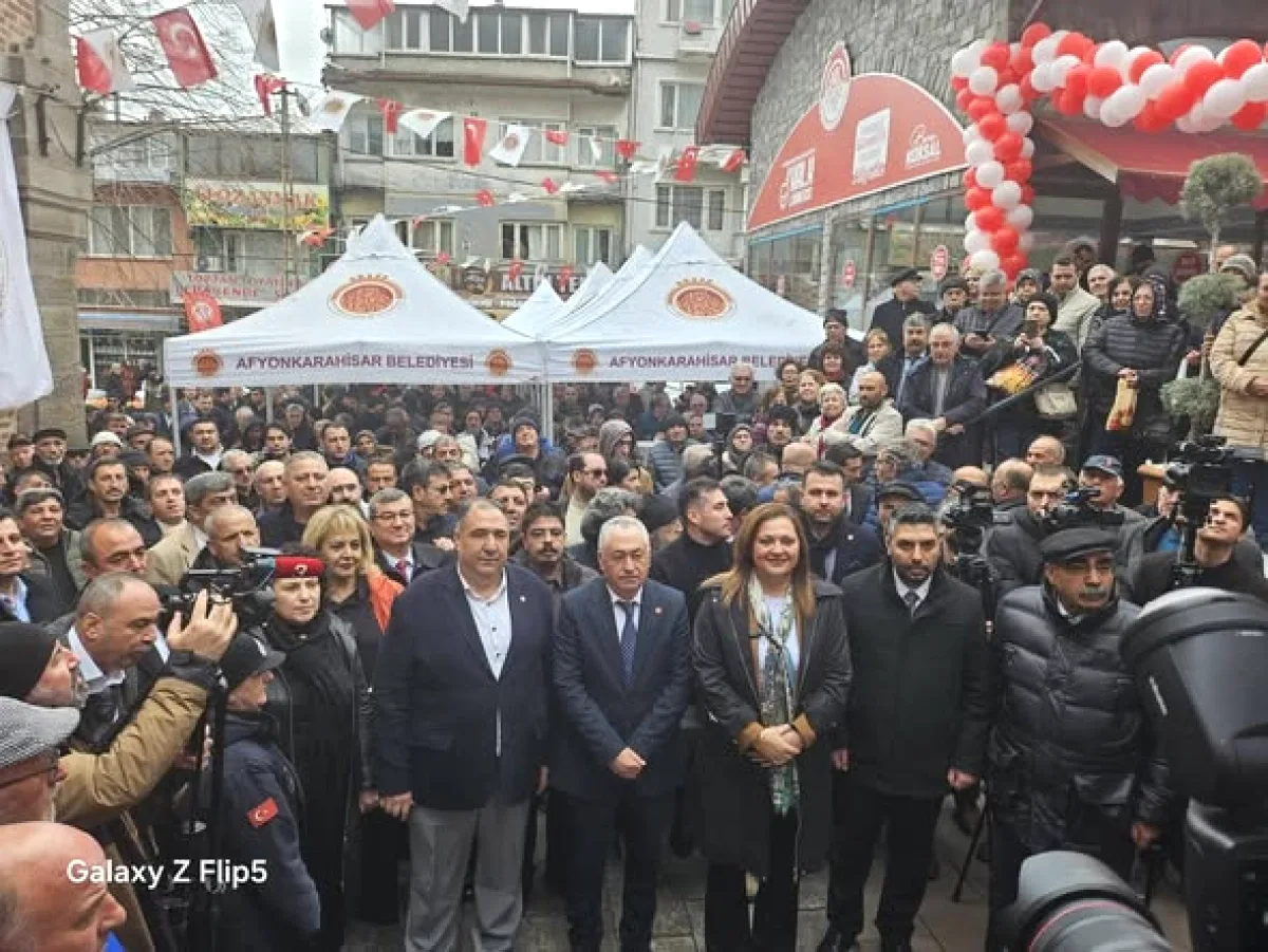 Yoncaaltı Halk Lokantası Afyon'da Açıldı Yoncaaltı Halk Lokantası Afyon'da Açıldı