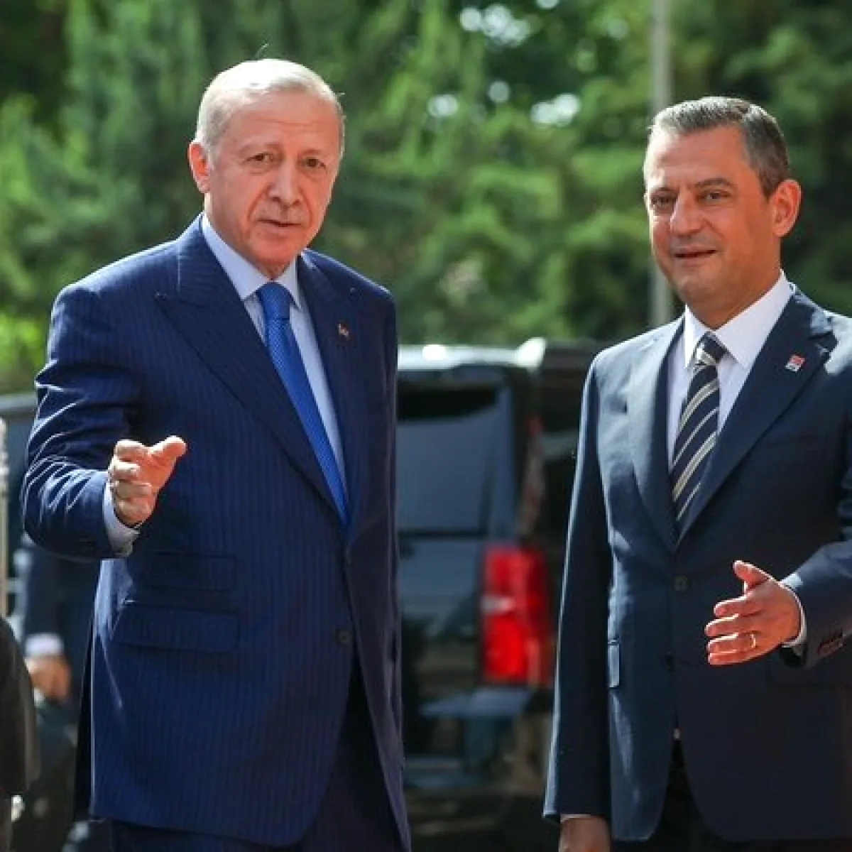 Cumhurbaşkanı Erdoğan, Özgür Özel'e 500 Bin Liralık Tazminat Davası Açtı Cumhurbaşkanı Erdoğan, Özgür Özel'e 500 Bin Liralık Tazminat Davası Açtı
