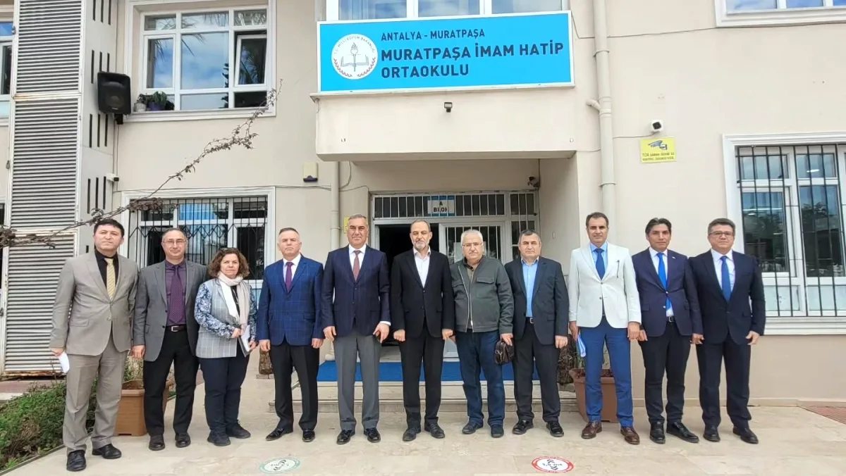 Muratpaşa'da İmam Hatip Okulları Değerlendirme Toplantısı Muratpaşa'da İmam Hatip Okulları Değerlendirme Toplantısı