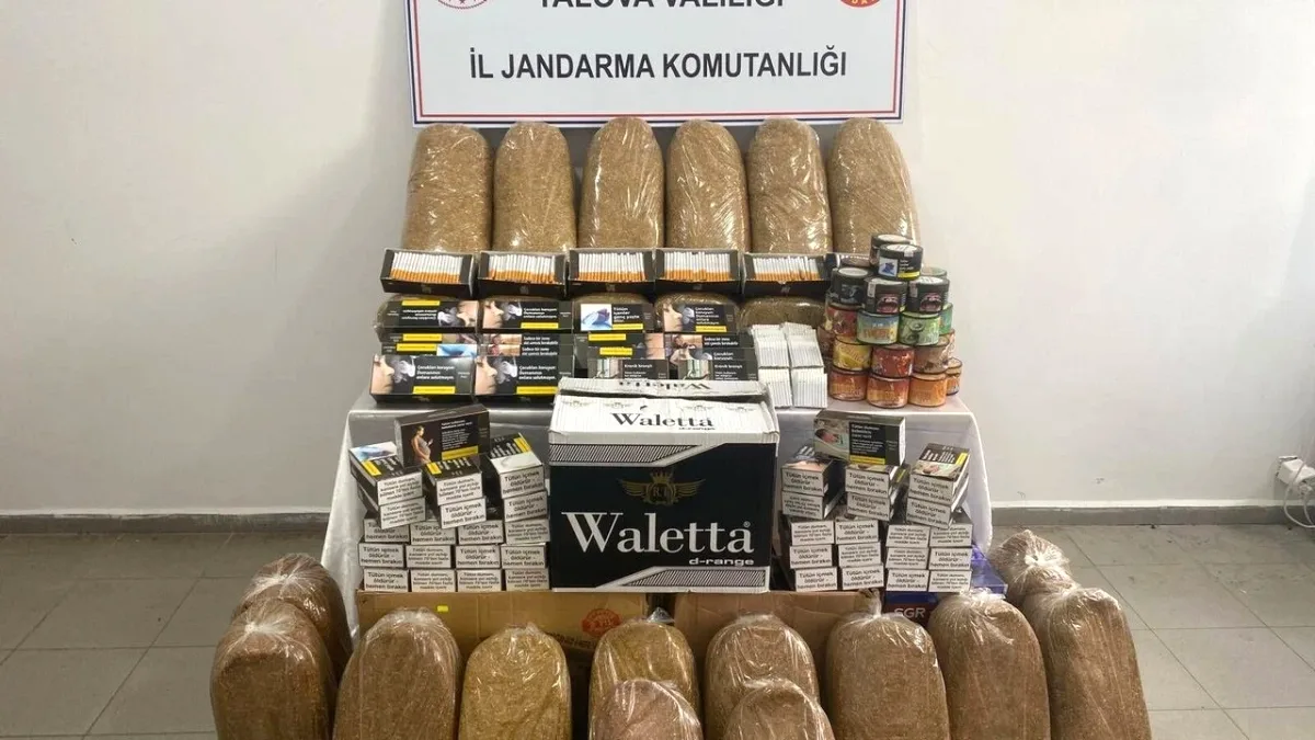Yalova'da 29 Bin Makaron ve Tonlarca Bandrolsüz Ürün Ele Geçirildi Yalova'da 29 Bin Makaron ve Tonlarca Bandrolsüz Ürün Ele Geçirildi