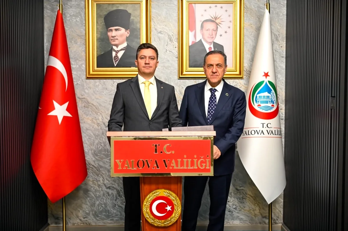 Yalova Valisi Bulgaristan Konsolosu'nu Ağırladı Yalova Valisi Bulgaristan Konsolosu'nu Ağırladı