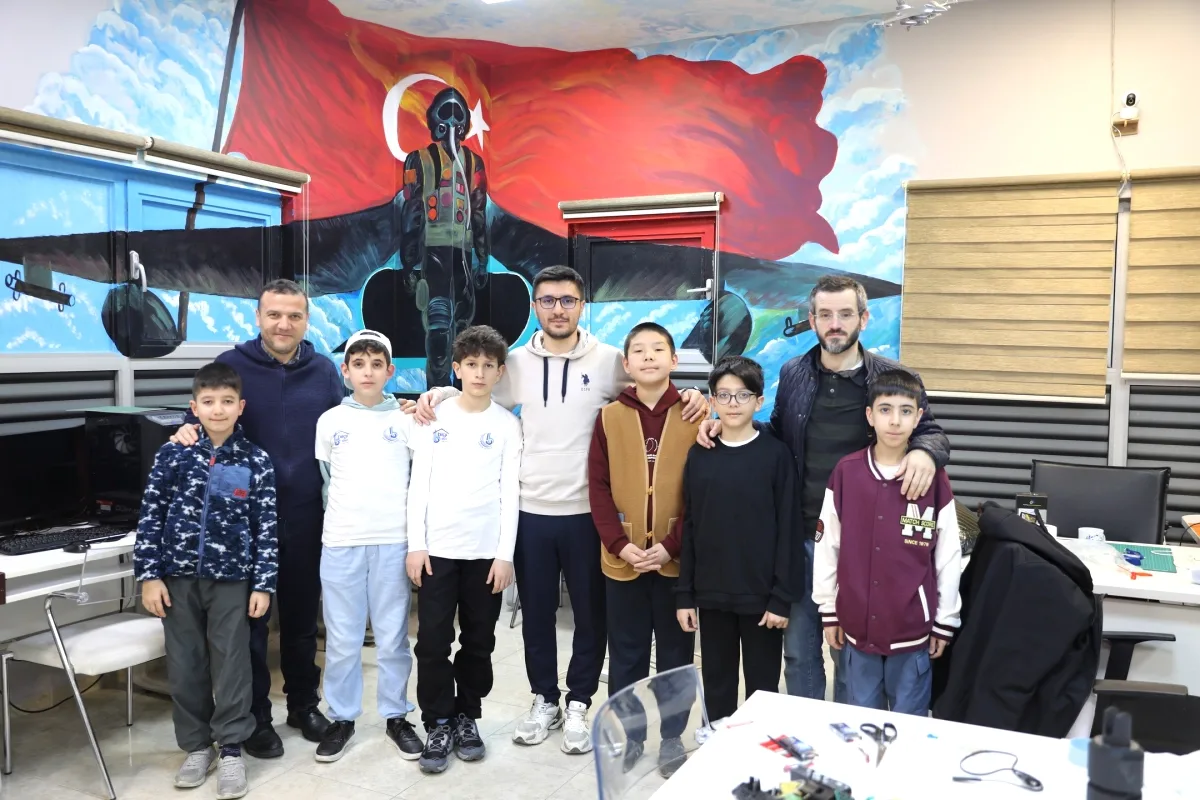 Bağcılar Bilgi Evleri, Çanakkale'den Ödülle Döndü Bağcılar Bilgi Evleri, Çanakkale'den Ödülle Döndü
