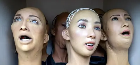 TikTok AI Korku Kültürü: Klonlanmış Hayaletler ve Psikolojik Saldırılar