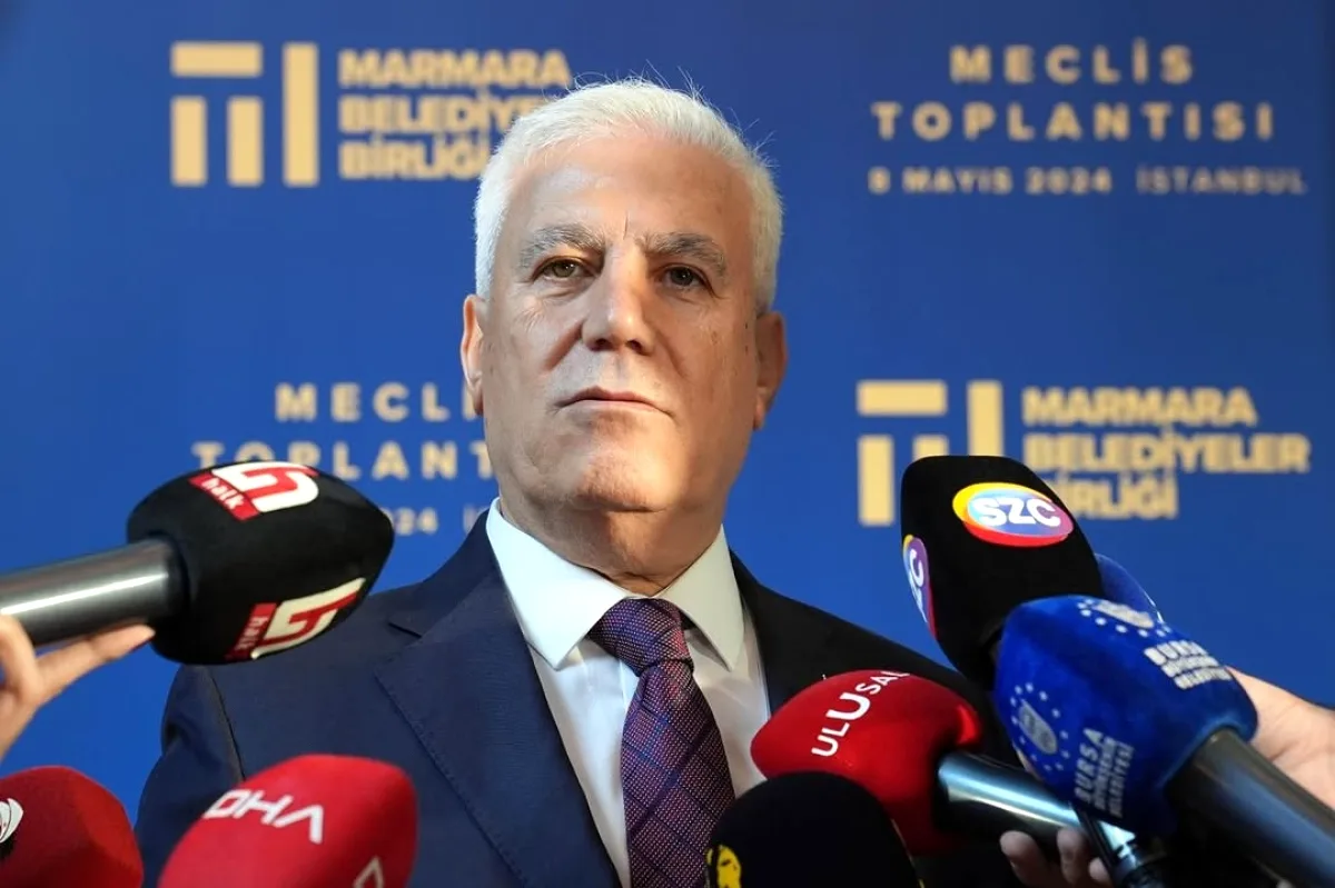 Şükrü Deviren'den Gözaltı Tepkisi: Bozbey'e Destek Şükrü Deviren'den Gözaltı Tepkisi: Bozbey'e Destek