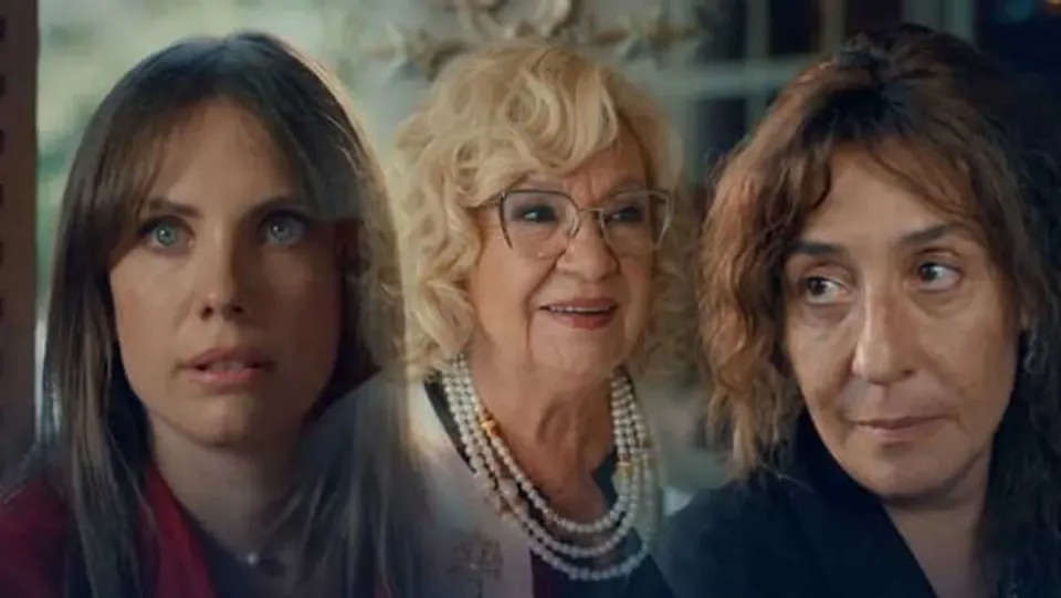 Tuzlu Kahve bugün 29 Eylül Salı günü yeni bölümle Star TV’de: Son bölümde Derin ile Mehmet ne oldu? görseli