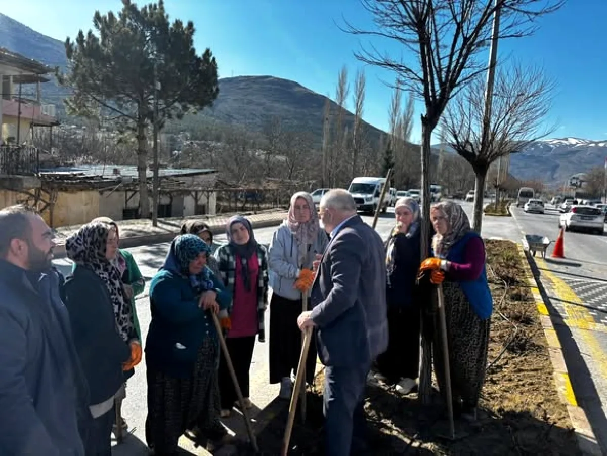 Yahyalı Belediyesi'nden İŞKUR Personellerine Ziyaret Yahyalı Belediyesi'nden İŞKUR Personellerine Ziyaret