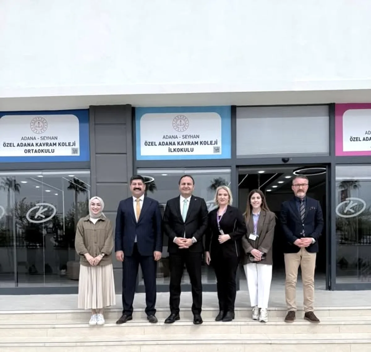 Seyhan İlçe Milli Eğitim Müdürü Kavram Koleji'ni Ziyaret Etti Seyhan İlçe Milli Eğitim Müdürü Kavram Koleji'ni Ziyaret Etti