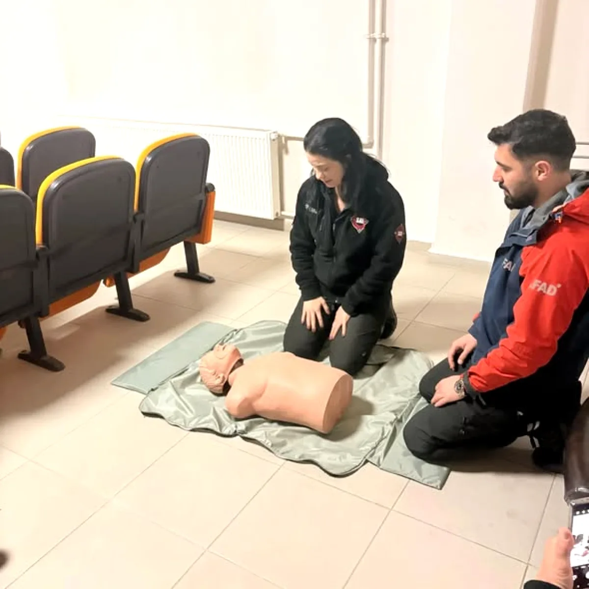 Balıkesir AFAD, SAR Ekibine Hayat Kurtaran Eğitim Verdi Balıkesir AFAD, SAR Ekibine Hayat Kurtaran Eğitim Verdi