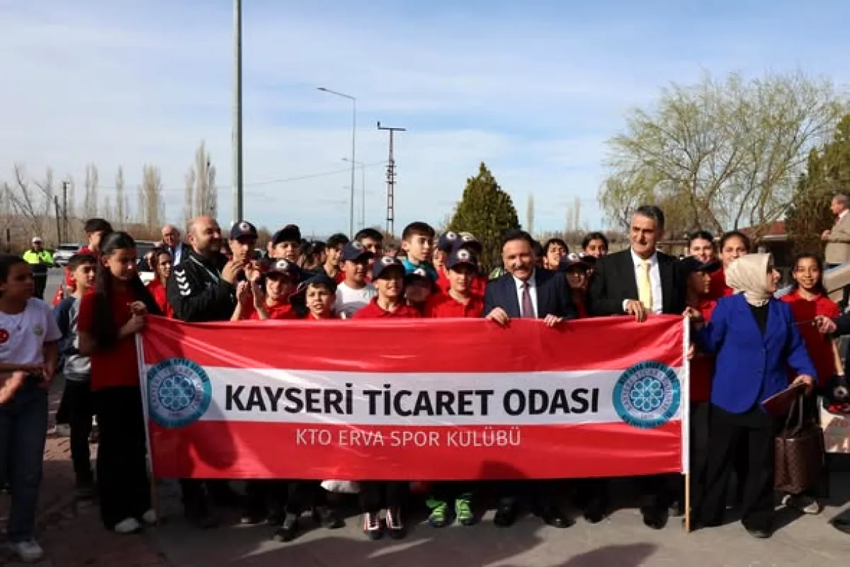 Kayseri'de Erva Spor Okulları 66. Halkasını Açtı Kayseri'de Erva Spor Okulları 66. Halkasını Açtı