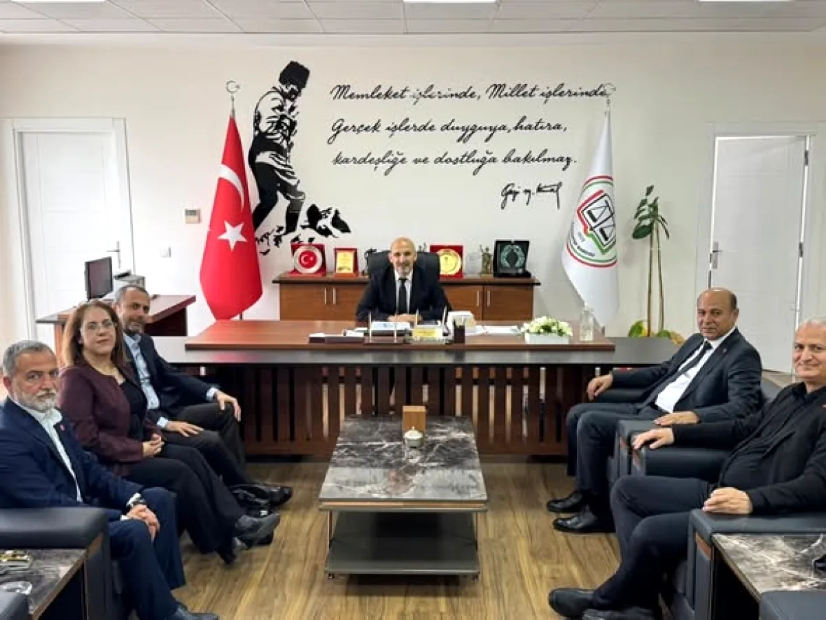Gaziantep Barosu'na CHP'den Ziyaret: Adalete Güven Mesajı Gaziantep Barosu'na CHP'den Ziyaret: Adalete Güven Mesajı