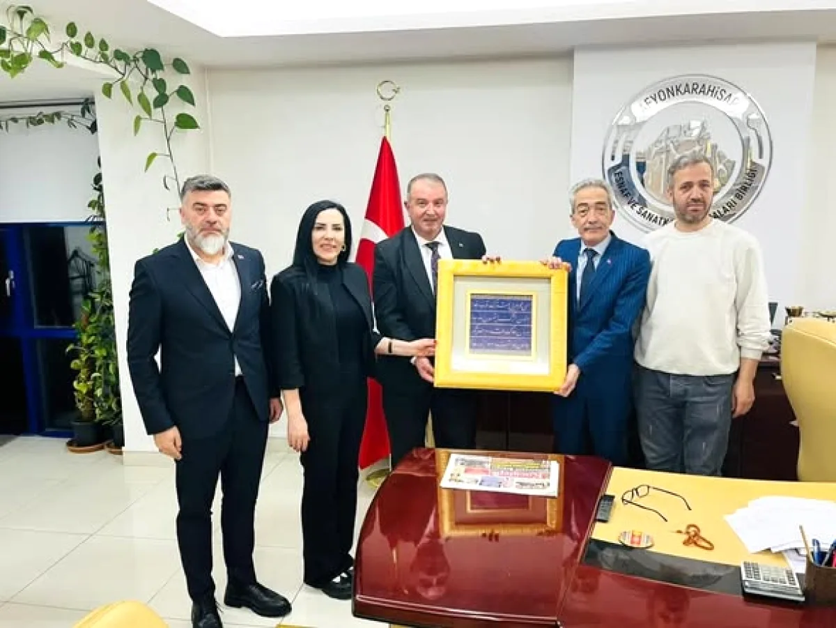 Afyonkarahisar'da Esnaf Buluşması: Sektör İş Birliği Görüşmeleri Afyonkarahisar'da Esnaf Buluşması: Sektör İş Birliği Görüşmeleri