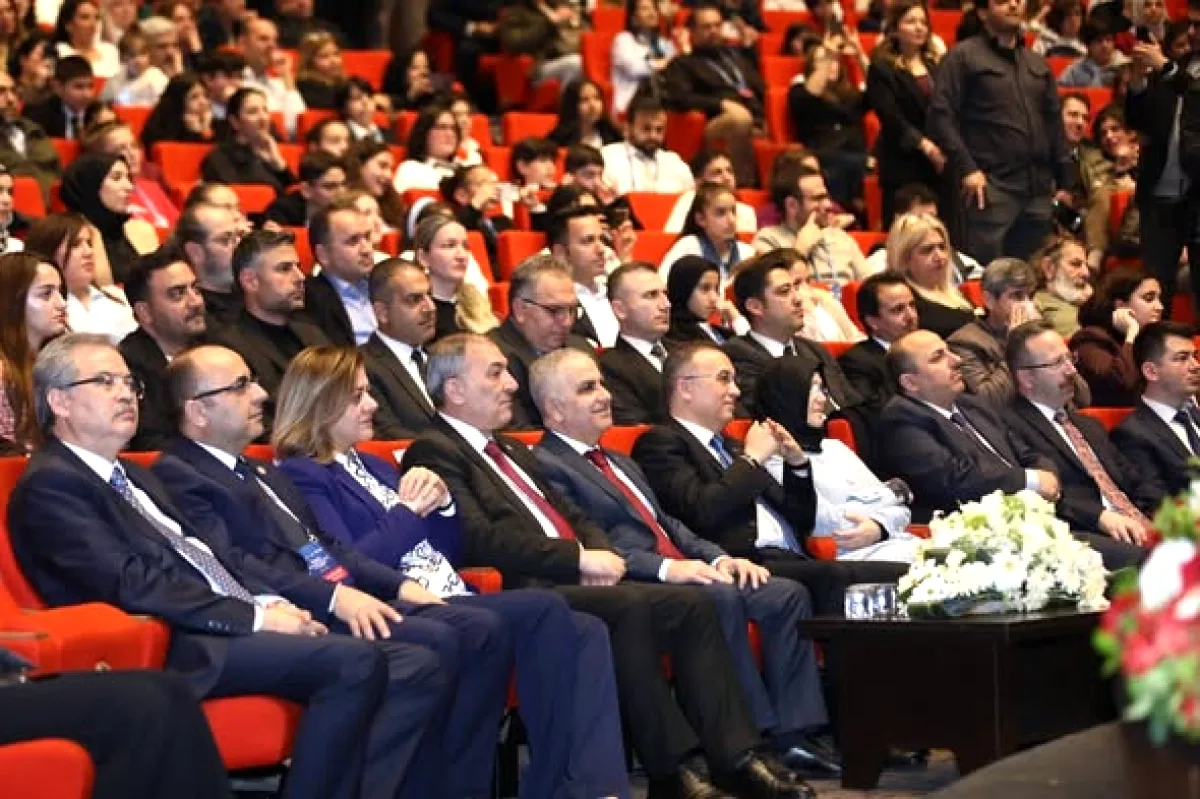 Genç Bilim İnsanları Gaziantep'te Ödüllerine Kavuştu Genç Bilim İnsanları Gaziantep'te Ödüllerine Kavuştu