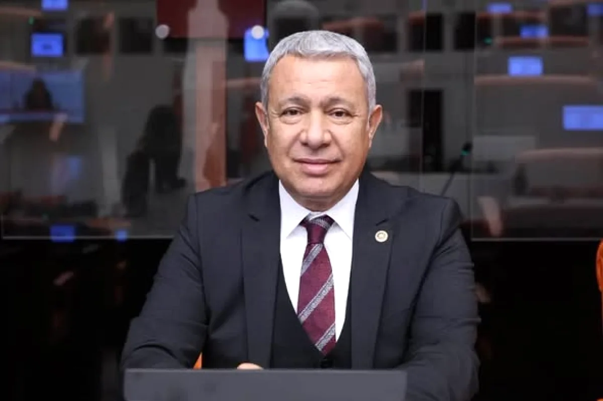 CHP'li Orhan Sümer'den İktidara Sert Tepki: Yasayı Geri Çekin CHP'li Orhan Sümer'den İktidara Sert Tepki: Yasayı Geri Çekin