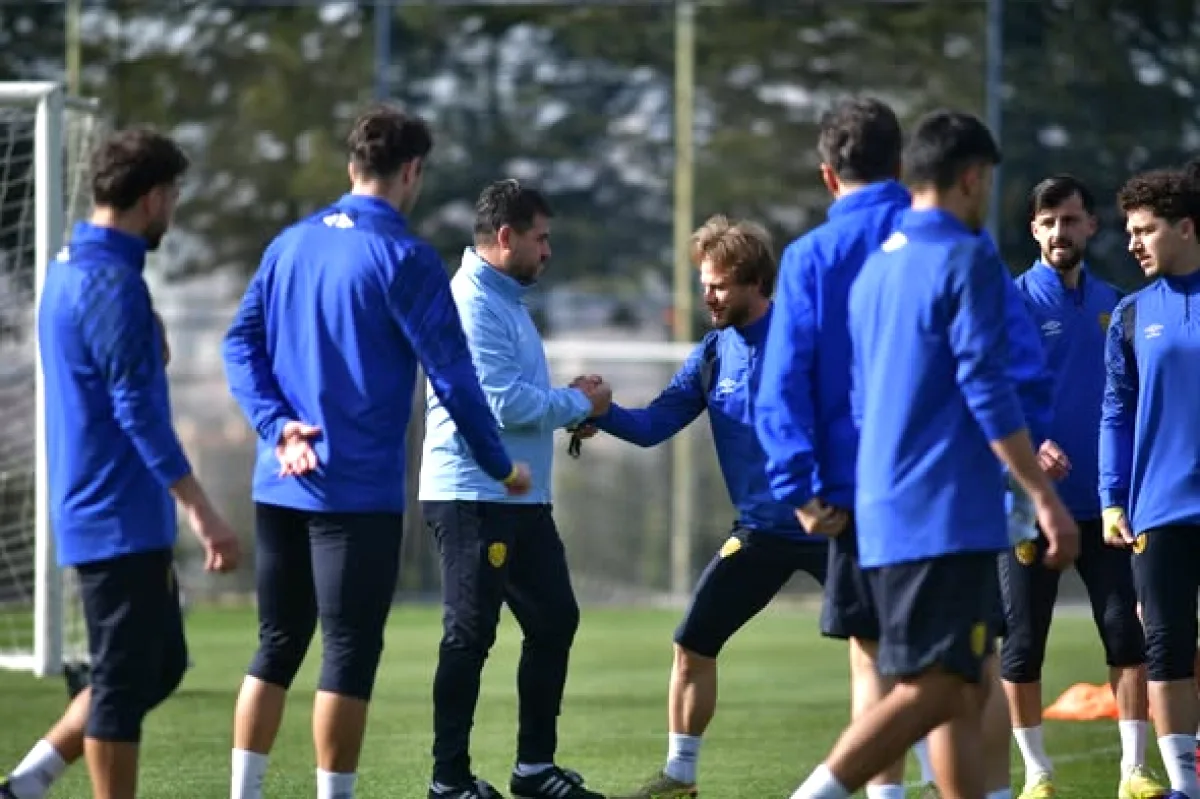 MKE Ankaragücü - Bucaspor 1928 Bugün 15:00'te Eryaman'da MKE Ankaragücü - Bucaspor 1928 Bugün 15:00'te Eryaman'da