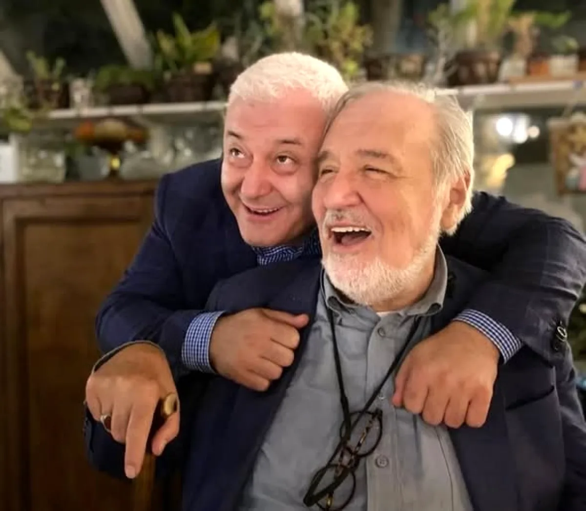 CHP'li Özkan'dan Galatasaray'a Tebrik: 'Çeyrek Final Olsun' CHP'li Özkan'dan Galatasaray'a Tebrik: 'Çeyrek Final Olsun'