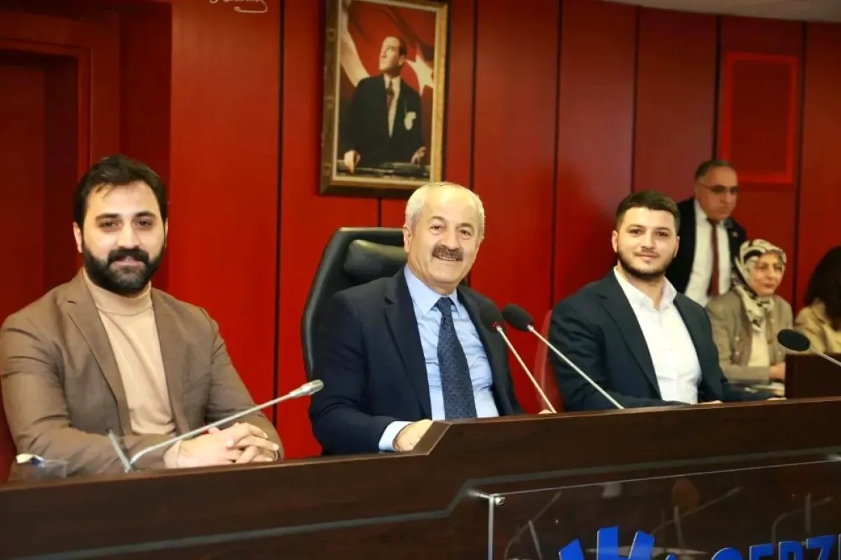 Gebze Belediyesi Nisan Meclisi: Yeni Başkan Vekilleri Belirlendi Gebze Belediyesi Nisan Meclisi: Yeni Başkan Vekilleri Belirlendi