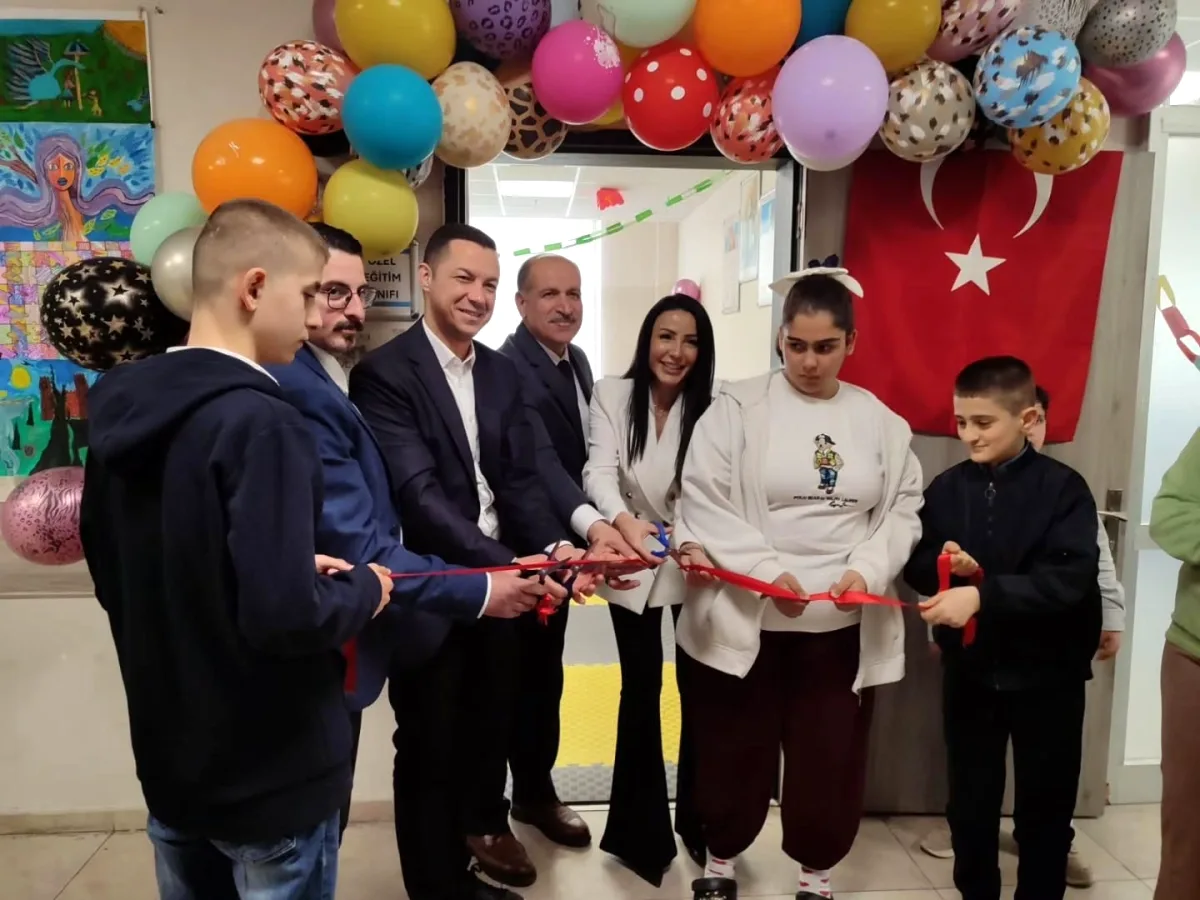 Yüreğir'de Özel Eğitim Sınıfı Açıldı Yüreğir'de Özel Eğitim Sınıfı Açıldı