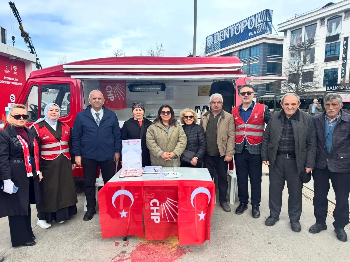 CHP Ümraniye Kadın Kolları Esenkent'te Karavan Nöbetinde CHP Ümraniye Kadın Kolları Esenkent'te Karavan Nöbetinde