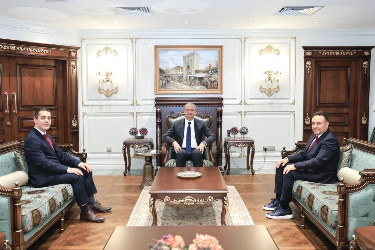 Adana Valisi Mustafa Yavuz'dan Protokol Ziyareti Adana Valisi Mustafa Yavuz'dan Protokol Ziyareti