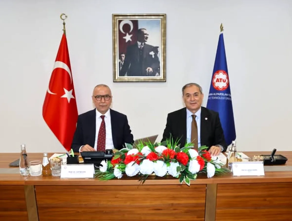 Ulusal Ajans Heyeti ATÜ'de: KreativEU ve Uluslararasılaşma Gündemi Ulusal Ajans Heyeti ATÜ'de: KreativEU ve Uluslararasılaşma Gündemi