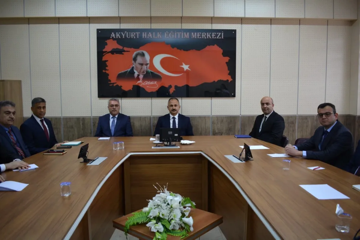 Akyurt'ta Eğitim Ziyareti: Murat Küçükali Okul Yöneticileriyle Buluştu Akyurt'ta Eğitim Ziyareti: Murat Küçükali Okul Yöneticileriyle Buluştu