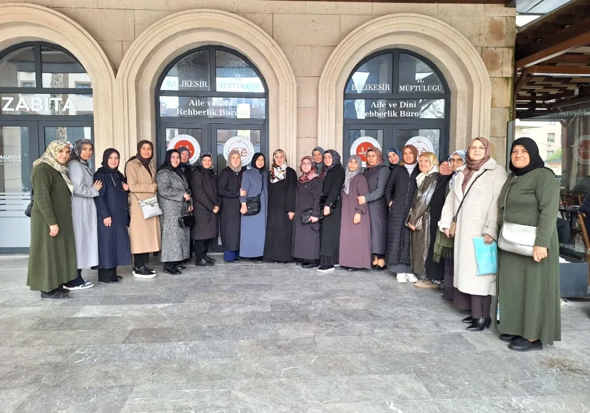 Balıkesir'de Kur'an Kursu Öğrencilerine Özel Sohbet Programı Balıkesir'de Kur'an Kursu Öğrencilerine Özel Sohbet Programı