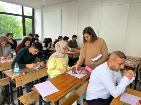 Kumluca'da Ücretsiz KPSS Deneme Sınavları Başladı - Gençlere Sınav Tecrübesi