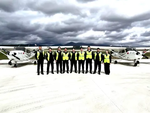 İstanbul Aydın Üniversitesi Öğrencileri Uşak'ta Pilotluk Eğitimlerine Başladı