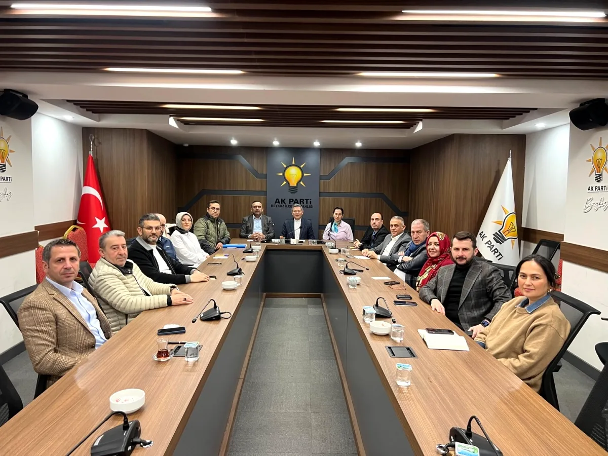 AK Parti Beykoz'da Grup Toplantısı: İlçe Çalışmaları Değerlendirildi AK Parti Beykoz'da Grup Toplantısı: İlçe Çalışmaları Değerlendirildi