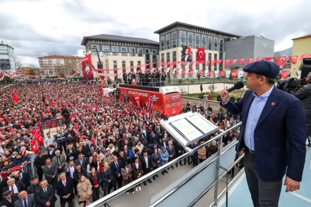 CHP'den Kütahya'da 103. Meydan Eylemi: "İktidar Hedefimiz Net" CHP'den Kütahya'da 103. Meydan Eylemi: "İktidar Hedefimiz Net"