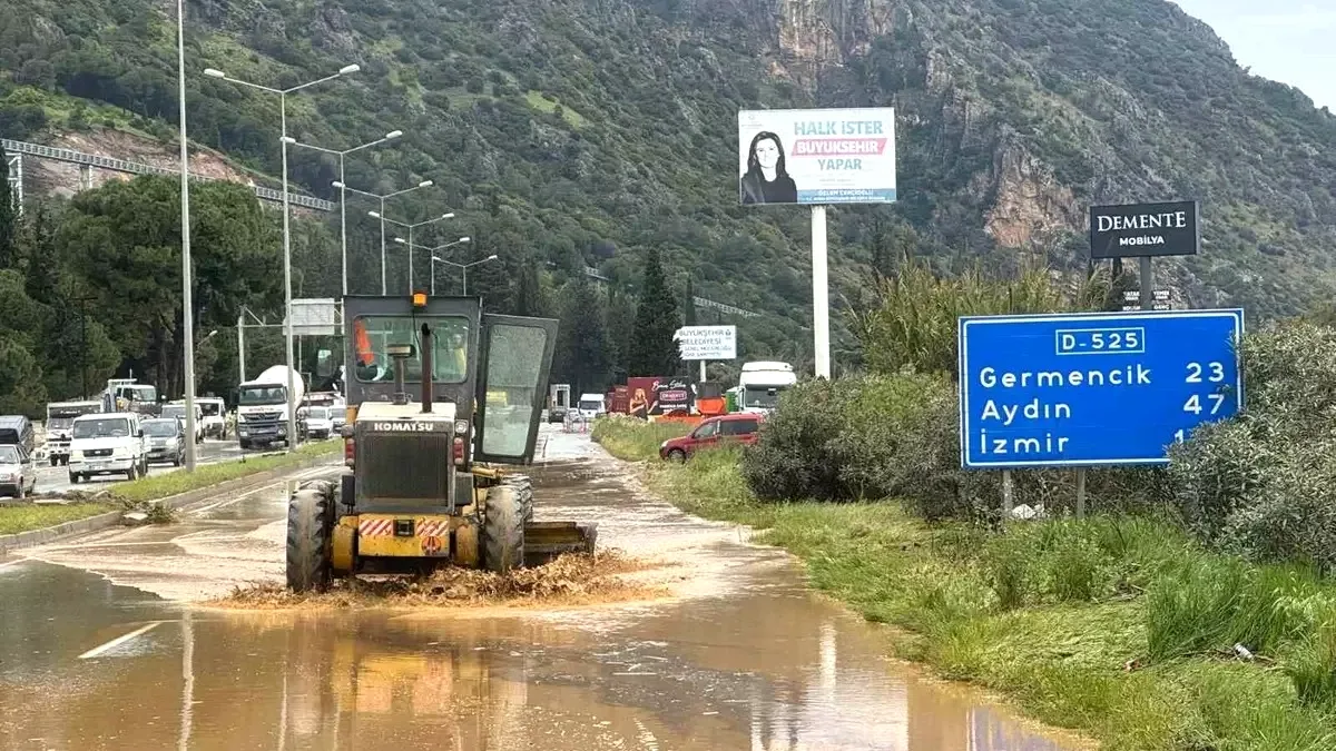 Söke'de Aşırı Yağışlar: Heyelan ve Sel Ulaşımı Aksattı Söke'de Aşırı Yağışlar: Heyelan ve Sel Ulaşımı Aksattı