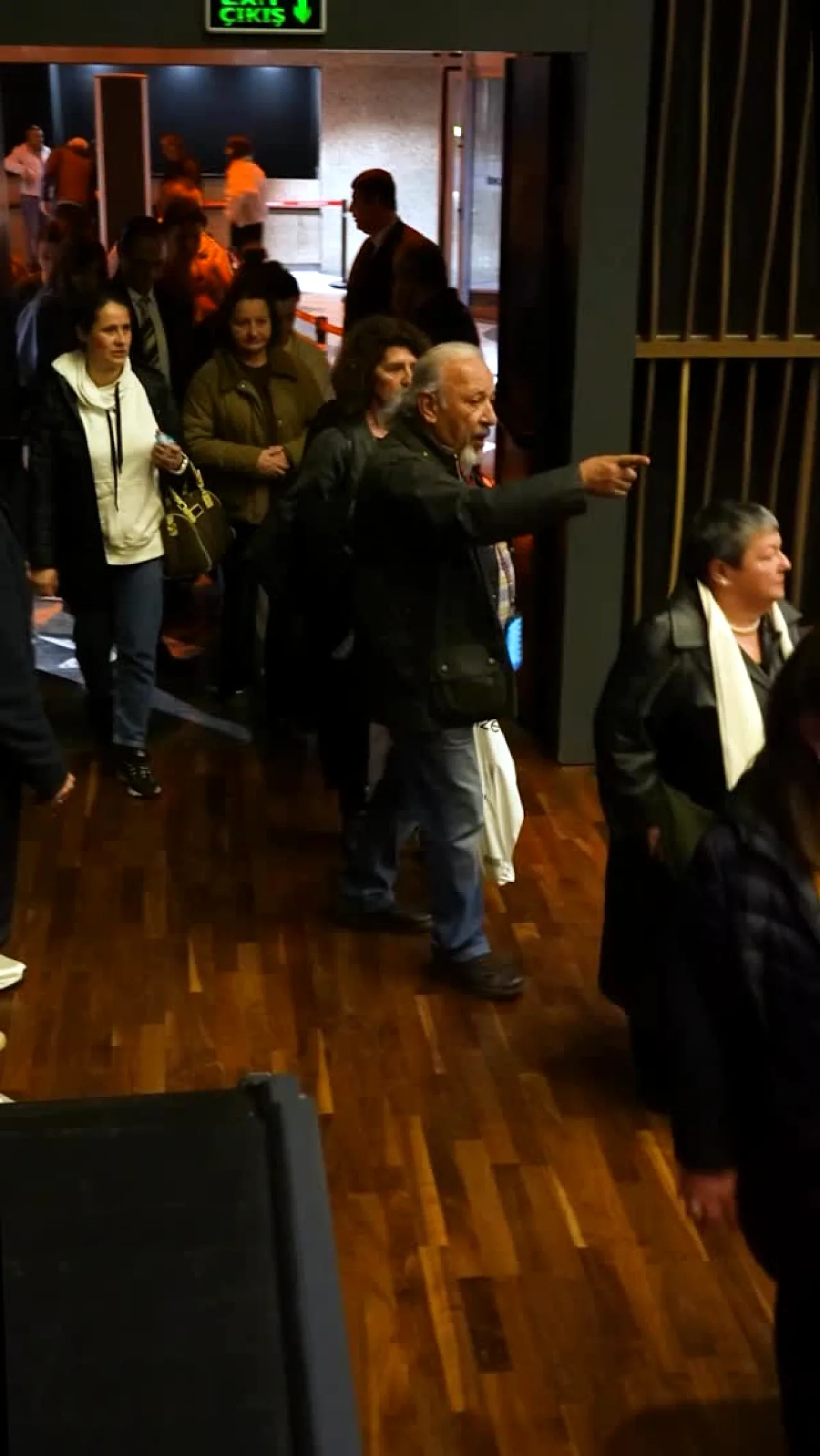 Türkiye'de İlk Kez Sahnelenen "Fanteziler" Sarıyer'de Seyirciyle Buluştu Türkiye'de İlk Kez Sahnelenen "Fanteziler" Sarıyer'de Seyirciyle Buluştu