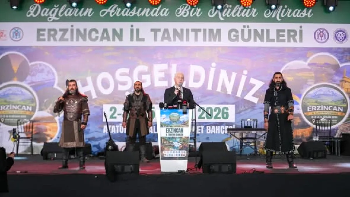 Erzincan İstanbullularla Buluşuyor: Vali Gül ve Binali Yıldırım Etkinlikte Erzincan İstanbullularla Buluşuyor: Vali Gül ve Binali Yıldırım Etkinlikte