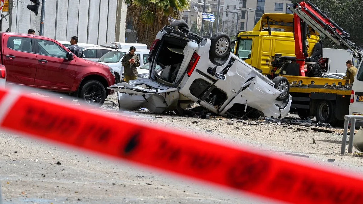 Çin'den İsrail'deki Vatandaşlarına Acil Tahliye Çağrısı Çin'den İsrail'deki Vatandaşlarına Acil Tahliye Çağrısı