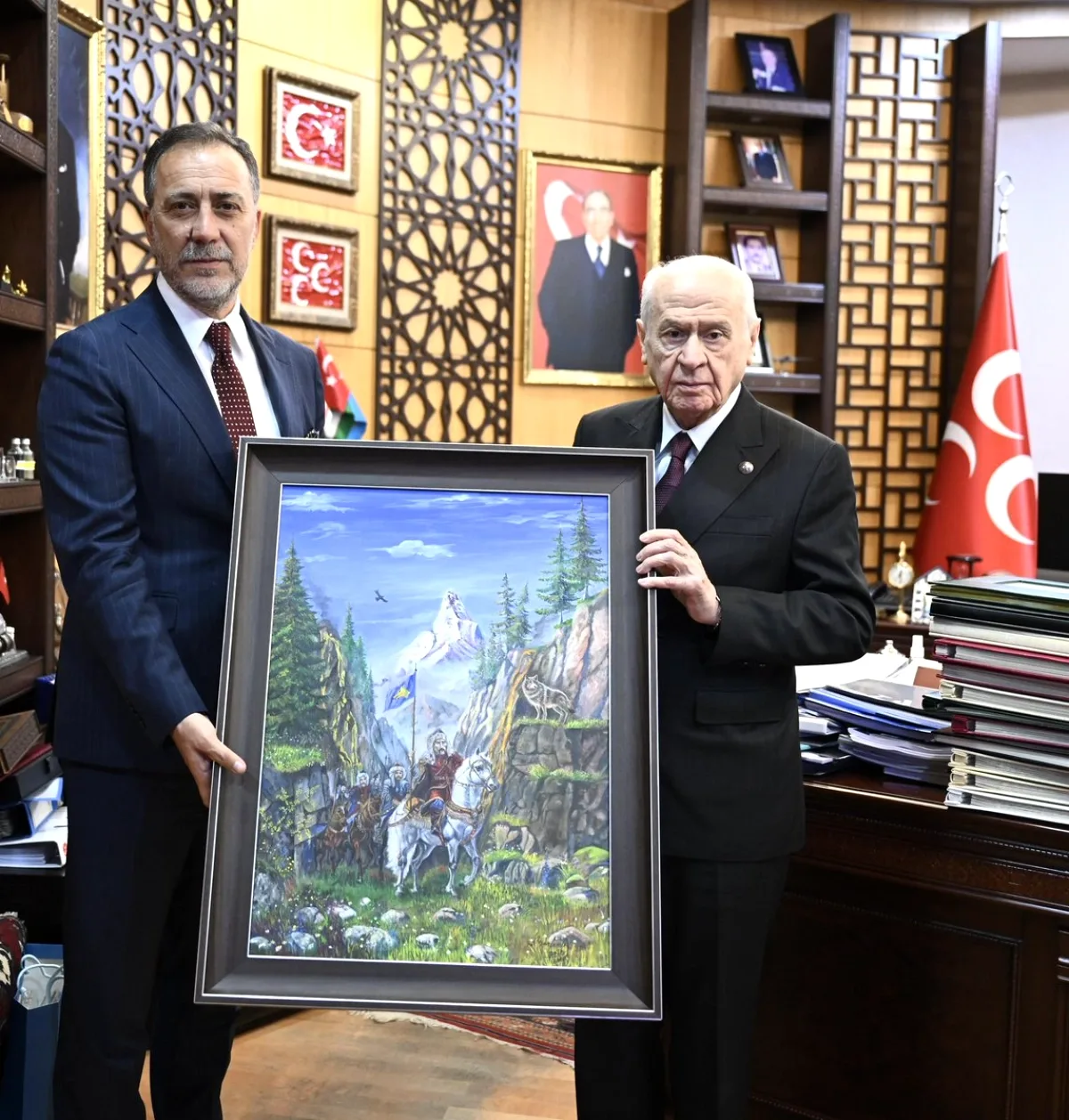 Volkan Yılmaz'dan Devlet Bahçeli'ye Bozkurt Temalı Tablo Hediyesi Volkan Yılmaz'dan Devlet Bahçeli'ye Bozkurt Temalı Tablo Hediyesi
