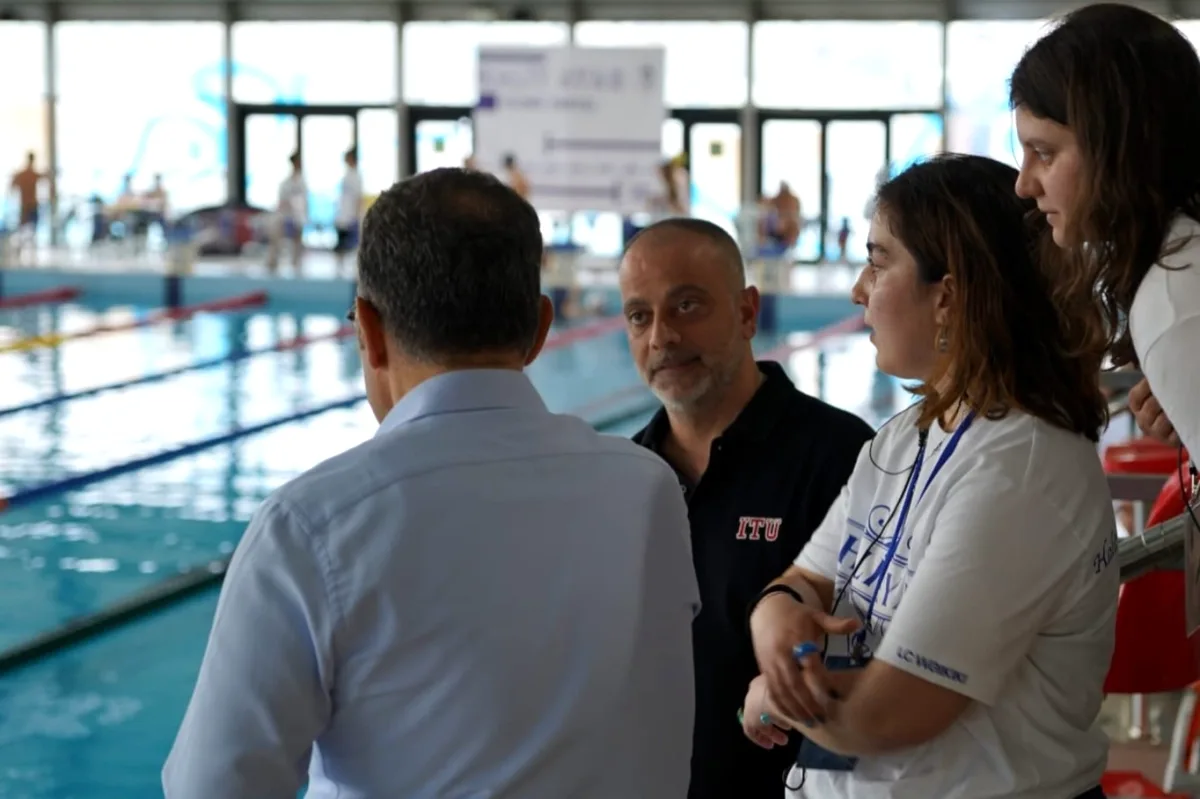 İTÜ'de 4. Halit Ayar Yüzme Yarışları Devam Ediyor İTÜ'de 4. Halit Ayar Yüzme Yarışları Devam Ediyor