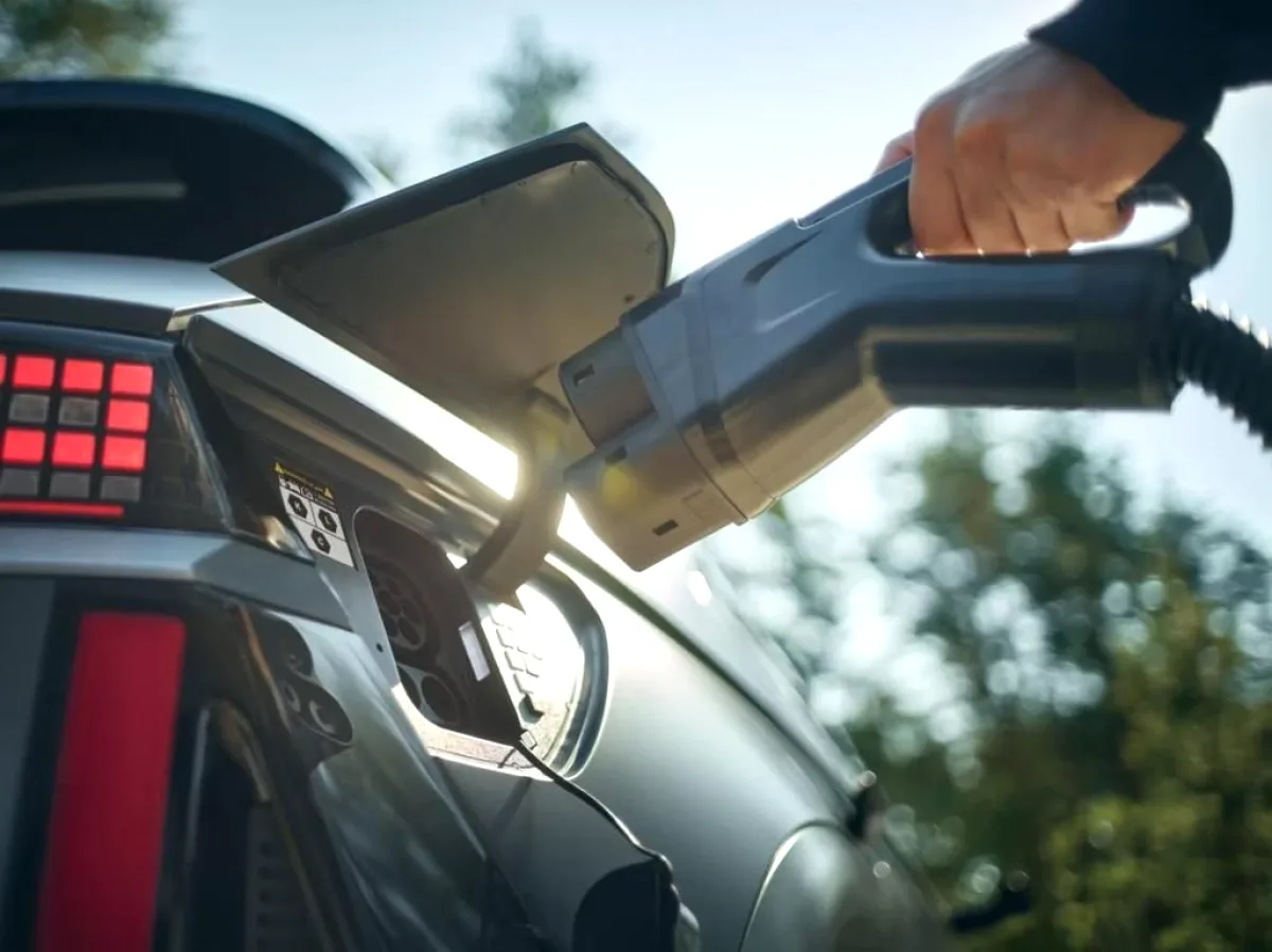 Elektrikli Araç Bataryaları Kaç Km Dayanıyor? Araştırma Şaşırttı Elektrikli Araç Bataryaları Kaç Km Dayanıyor? Araştırma Şaşırttı