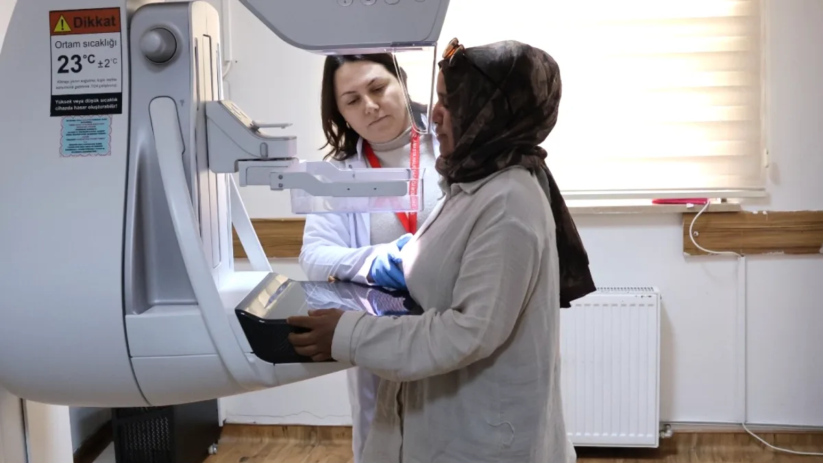 Erken Teşhisle Kanseri Yendi: Gülhan Bozkurt'un 1.5 Yıllık Mücadelesi Erken Teşhisle Kanseri Yendi: Gülhan Bozkurt'un 1.5 Yıllık Mücadelesi