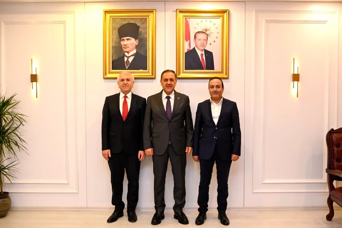 Bingöl'ün Vizyon Projesi Kentpark'a Teşekkür Ziyareti Bingöl'ün Vizyon Projesi Kentpark'a Teşekkür Ziyareti