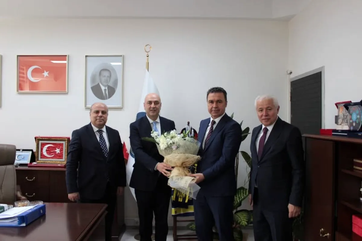 Başsavcı Karaköse'den Ankara 2 Nolu Barosu'na Avukatlar Günü Ziyareti Başsavcı Karaköse'den Ankara 2 Nolu Barosu'na Avukatlar Günü Ziyareti