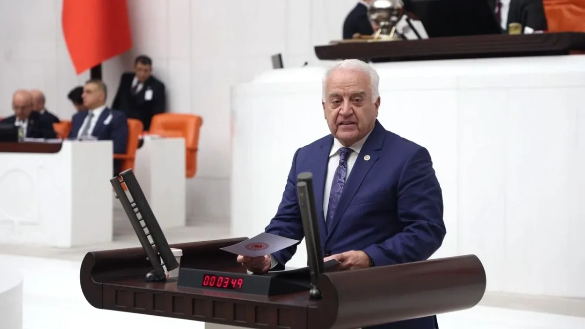 Becan'dan Gazetecilere Yönelik Ağırlaştırıcı Ceza Teklifi Becan'dan Gazetecilere Yönelik Ağırlaştırıcı Ceza Teklifi