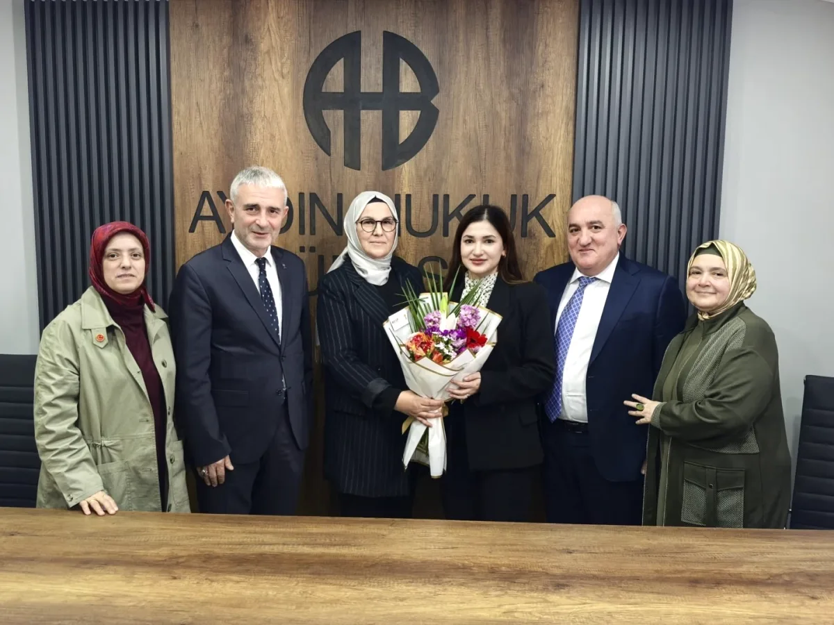 AK Partili Katırcıoğlu, Gebze'de Avukatlar Günü'nü Kutladı AK Partili Katırcıoğlu, Gebze'de Avukatlar Günü'nü Kutladı