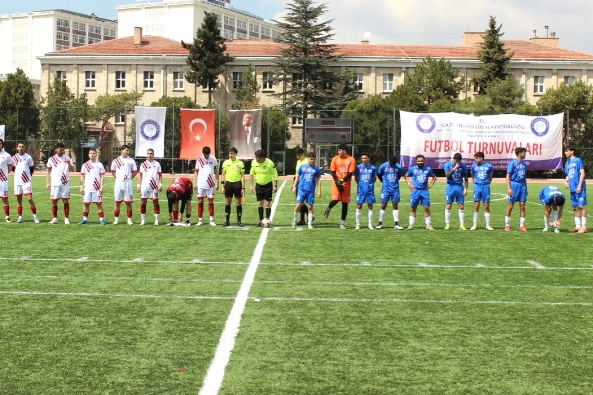 Üni Lig'de SBÜ'ye Şok Mağlubiyet: 4-2 Üni Lig'de SBÜ'ye Şok Mağlubiyet: 4-2