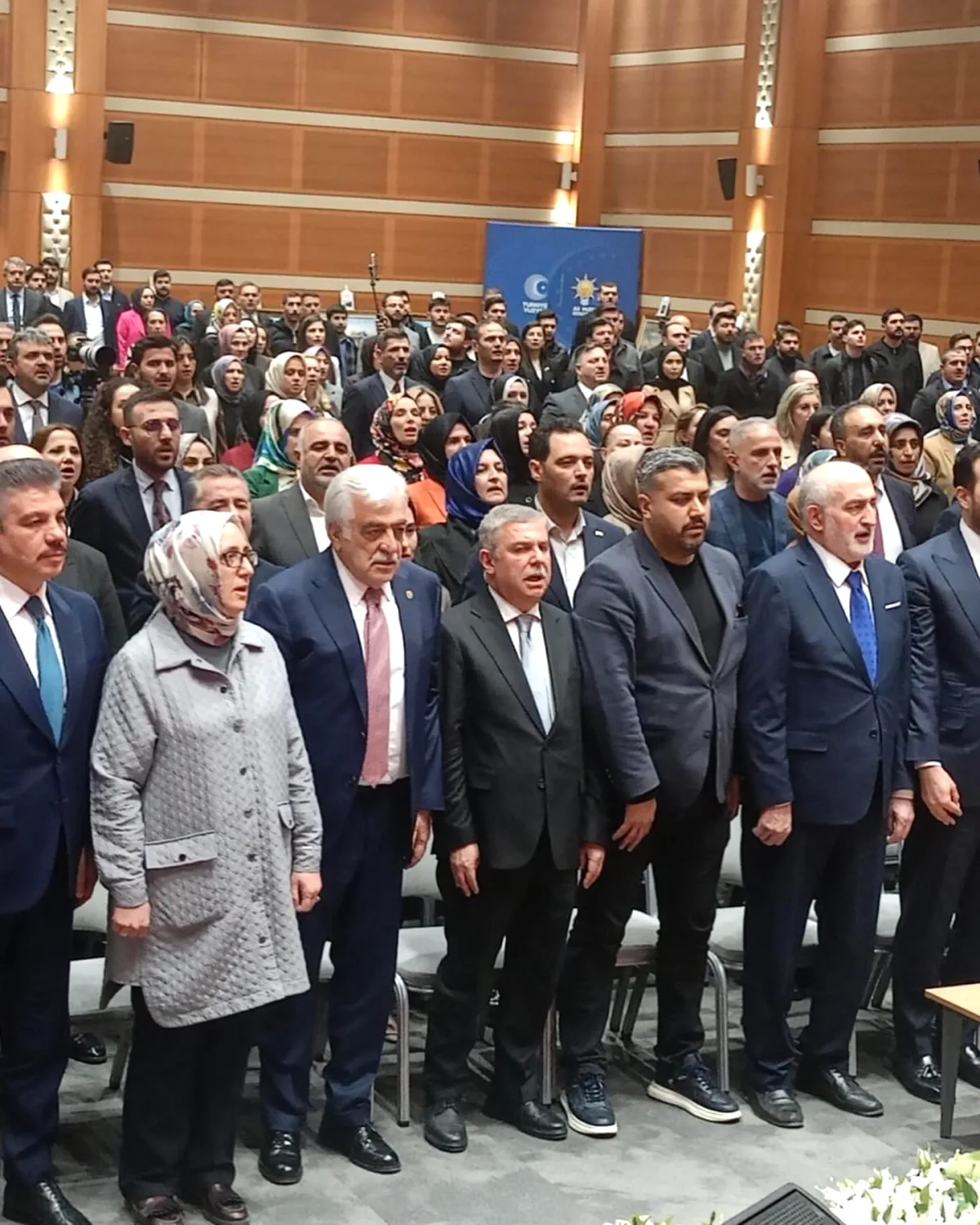 AK Parti İstanbul İl Danışma Meclisi'nde Yerel Yönetimler İstişare Edildi AK Parti İstanbul İl Danışma Meclisi'nde Yerel Yönetimler İstişare Edildi