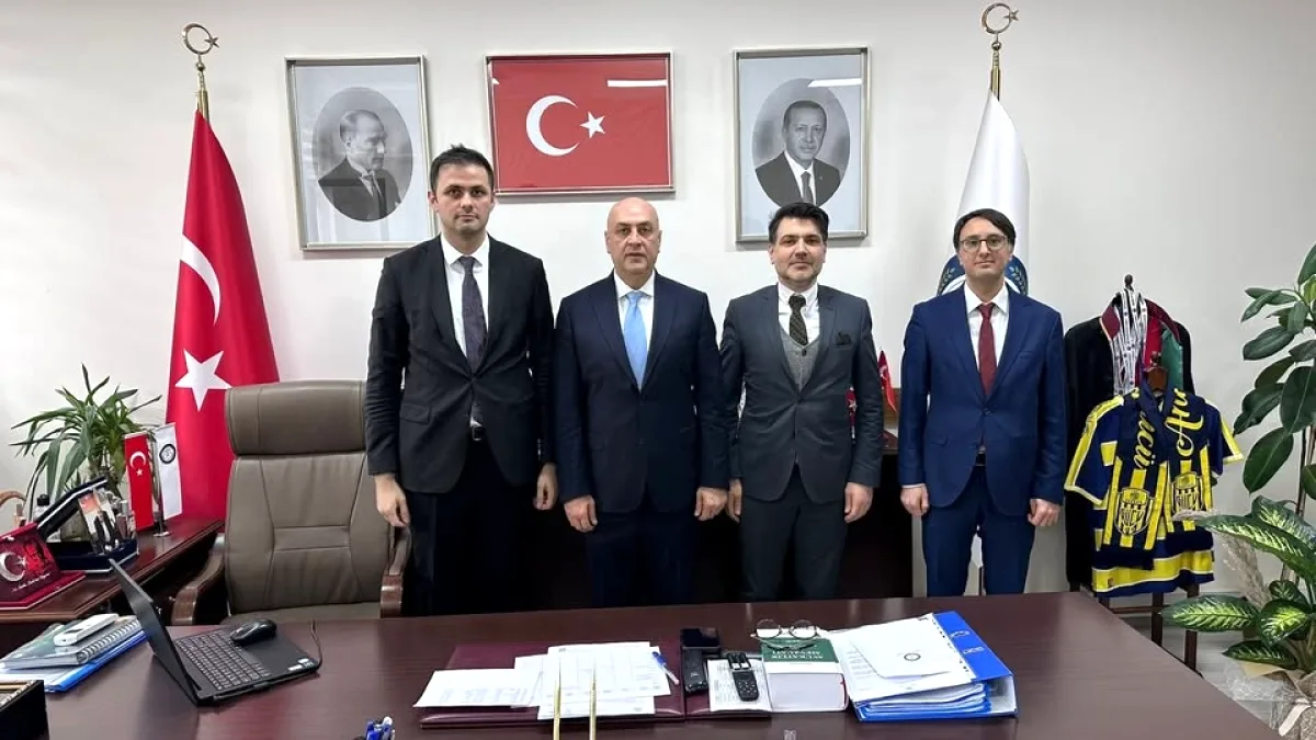 KAVDER Yönetimi Baro Başkanı Ağdemir'i Ziyaret Etti KAVDER Yönetimi Baro Başkanı Ağdemir'i Ziyaret Etti