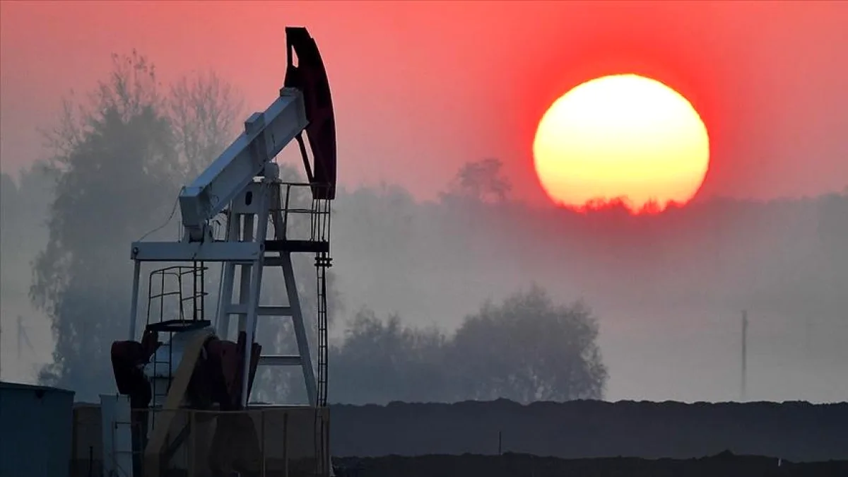 Hürmüz Gerilimi Petrolü 111.29 Dolara Taşıdı: Piyasalar Alarmda Hürmüz Gerilimi Petrolü 111.29 Dolara Taşıdı: Piyasalar Alarmda